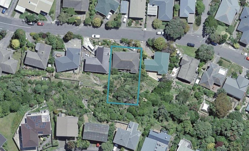 62 Collier Avenue, Karori, Wellington - Carousel 1