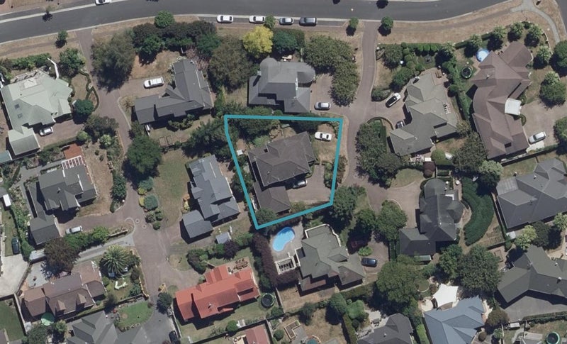 9 Nielsen Gardens, Rototuna, Hamilton - Carousel 1