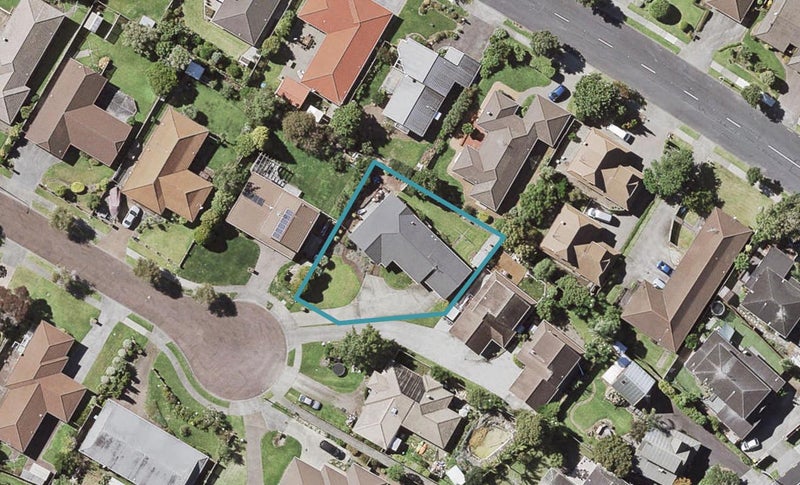 16 Crescent Hills Court, Northpark, Auckland - Carousel 1