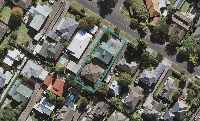 7 Horotutu Road, Greenlane, Auckland - Carousel 1