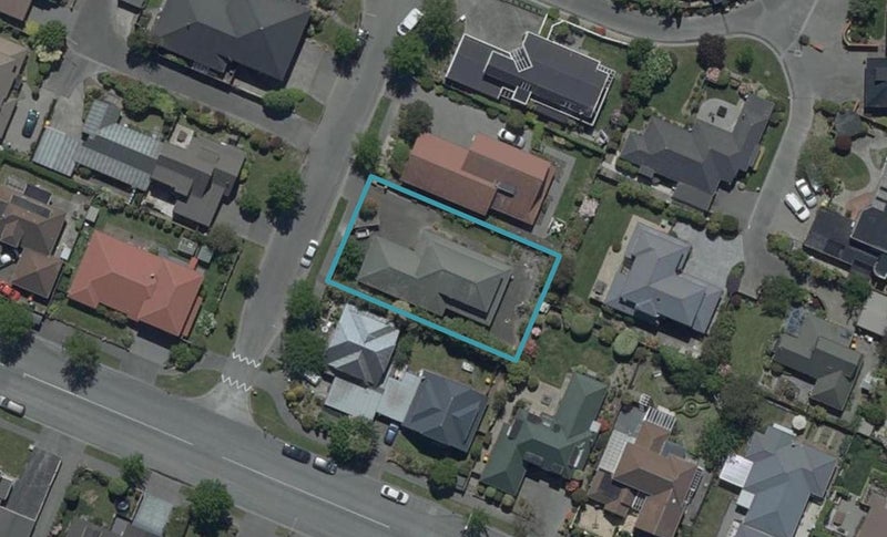 4 Derenzy Place, Avonhead, Christchurch - Carousel 1