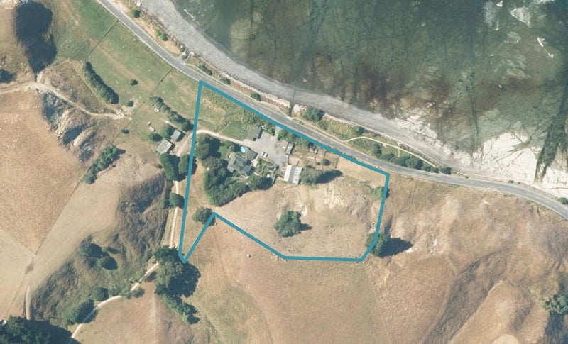 85 Fyffe Quay, Kaikoura Peninsula, Kaikoura - Carousel 1