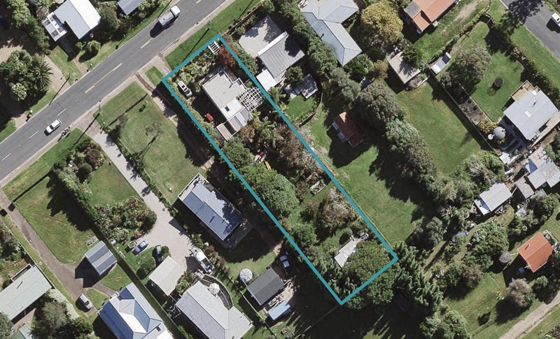 27 Onetangi Road, Onetangi, Waiheke Island - Carousel 1