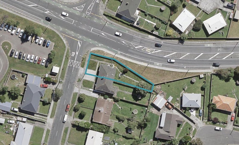 26 Taita Drive, Boulcott, Lower Hutt - Carousel 1