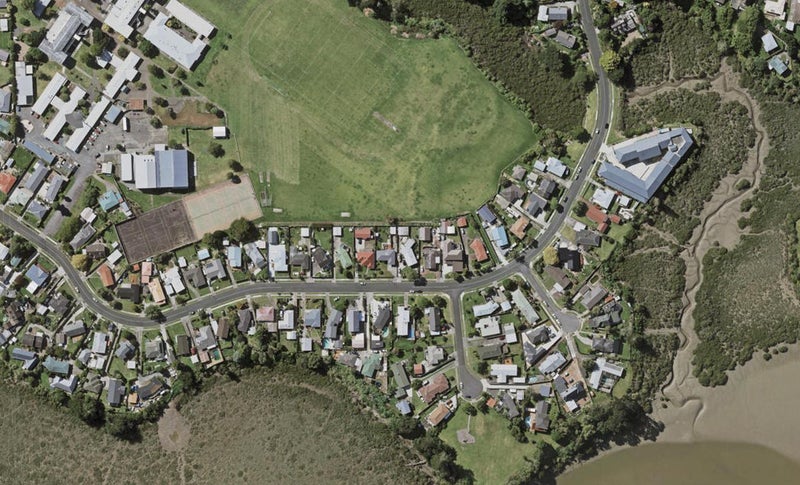 14 Purakau Lane, Pakuranga, Auckland - Carousel 1