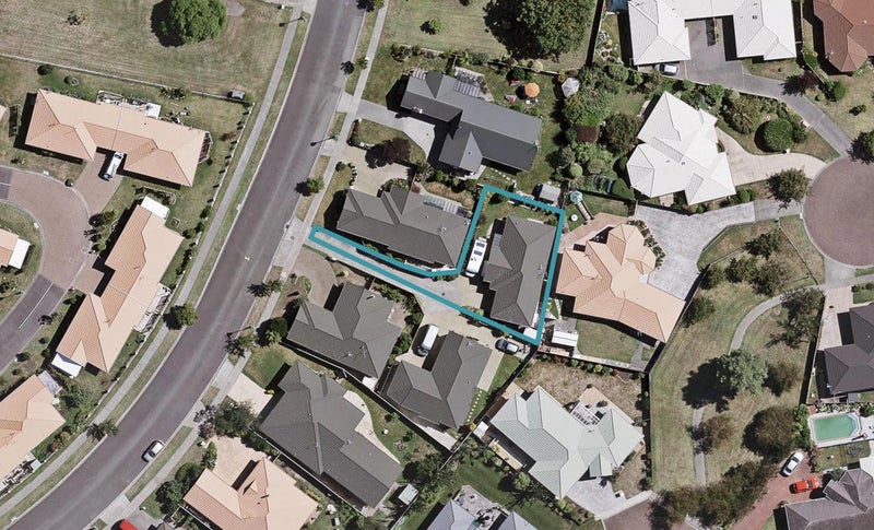 65A Kensington Drive, Taradale, Napier - Carousel 1