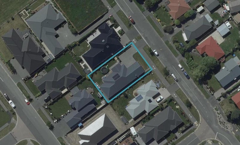 15 Templetons Road, Aidanfield, Christchurch - Carousel 1