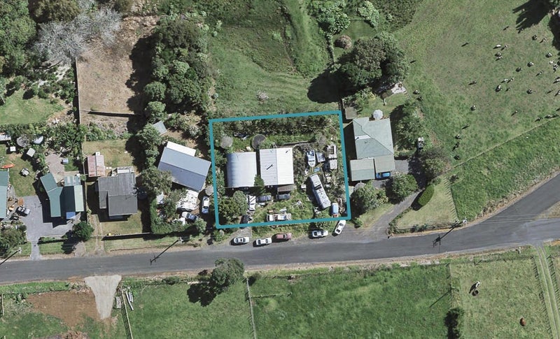 13 Colbeck Road, Waiuku - Carousel 1