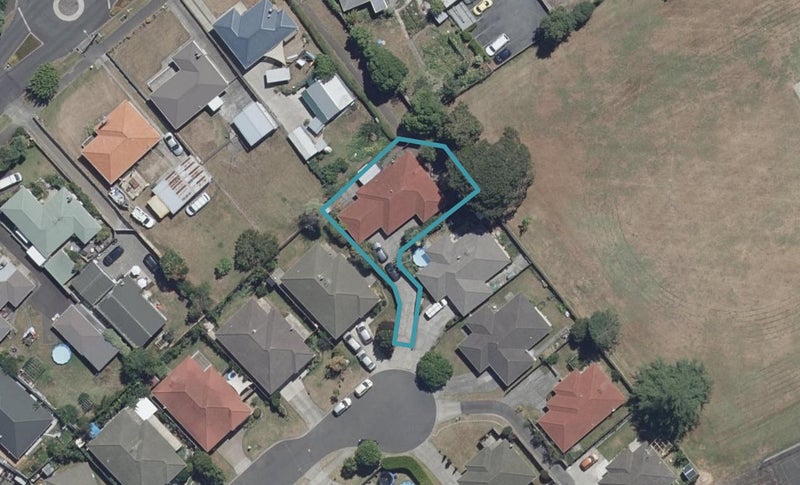 19 Gardenia Close, Melville, Hamilton - Carousel 1