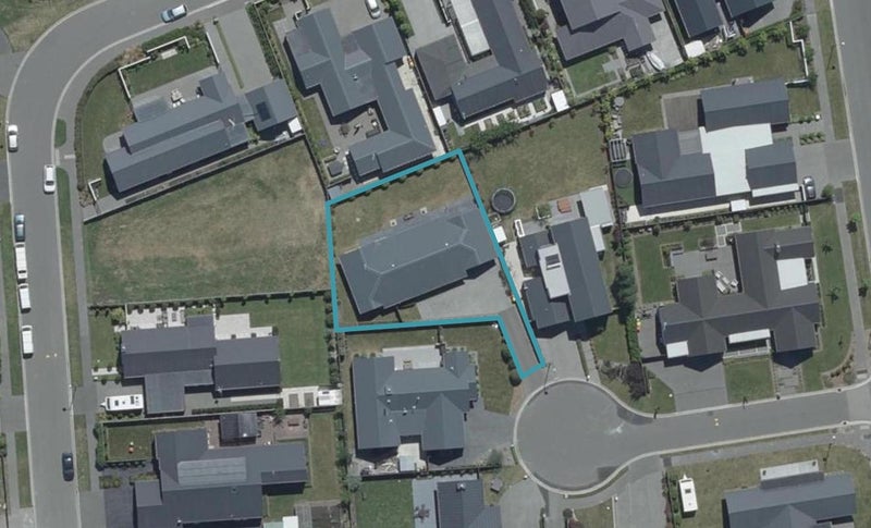 6 Greenbank Place, Parklands, Christchurch - Carousel 1