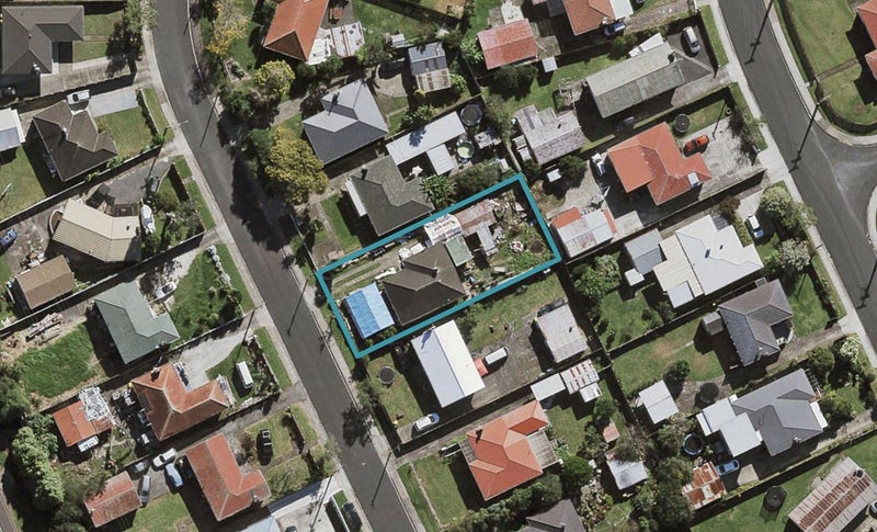 29 Harwood Crescent, Otara, Auckland - Carousel 1