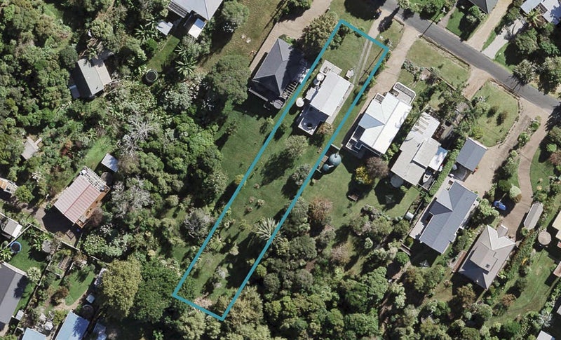 27 Ridge Road, Oneroa, Waiheke Island - Carousel 1