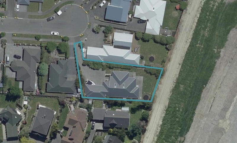 24 Harrys Way, Redwood, Christchurch - Carousel 1