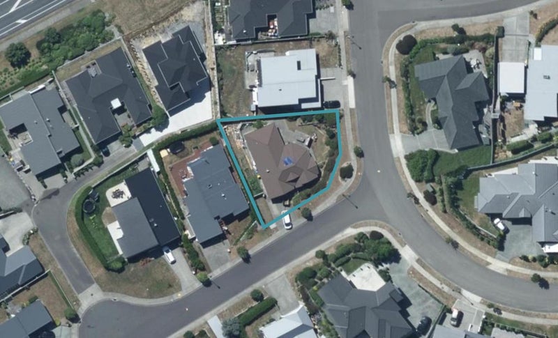 2 Kepler Way, Aotea, Porirua - Carousel 1