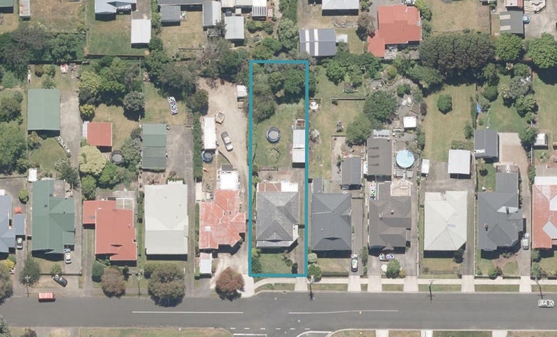 32 Koromiko Road, Gonville, Whanganui - Carousel 1