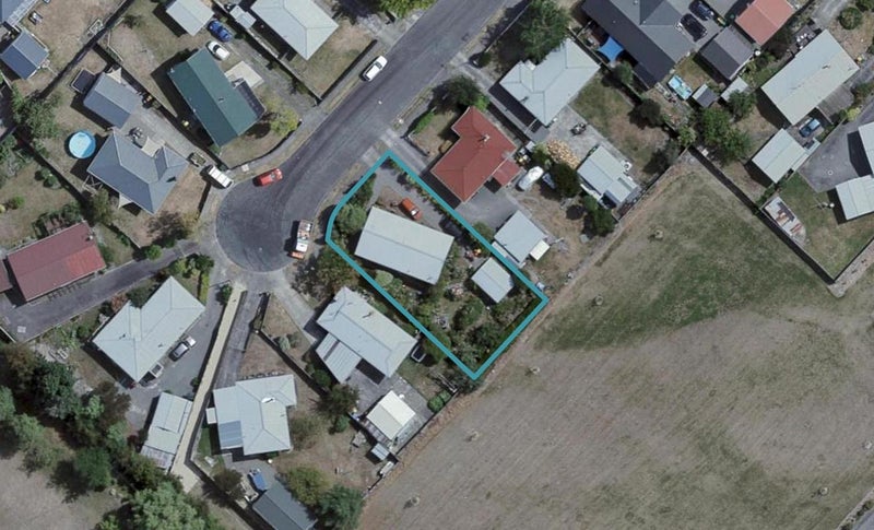 9 Okato Place, Kuripuni, Masterton - Carousel 1
