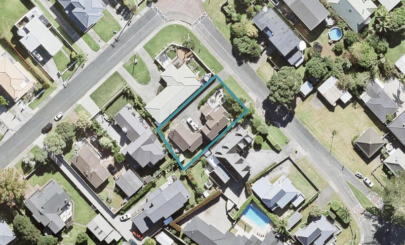 8 Margaret Place, Arkles Bay, Whangaparaoa - Carousel 1