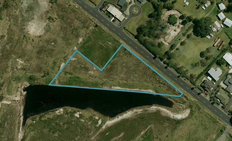 157 One Tree Point Road, One Tree Point - Carousel 1