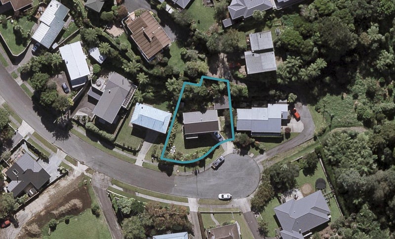 29 Rossiter Crescent, Lynmouth, New Plymouth - Carousel 1