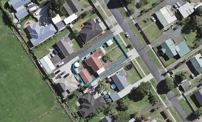 15 Buchanan Road, Papakura - Carousel 1