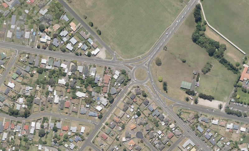 1 Fitzherbert Avenue, Springvale, Whanganui - Carousel 1