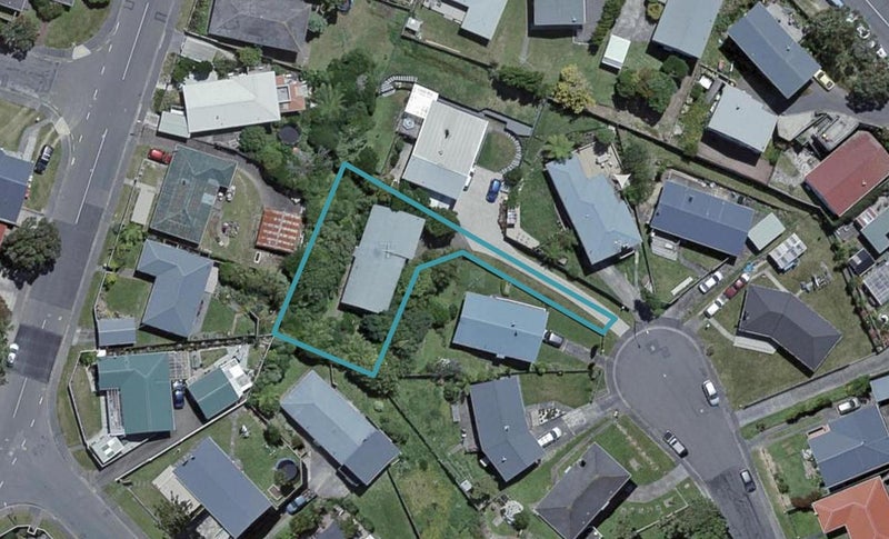 62 Batchelor Street, Newlands, Wellington - Carousel 1
