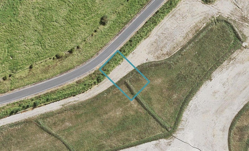 8D Crows Road, Swanson, Auckland - Carousel 1