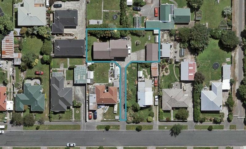 24 Nichol Street, Heidelberg, Invercargill - Carousel 1