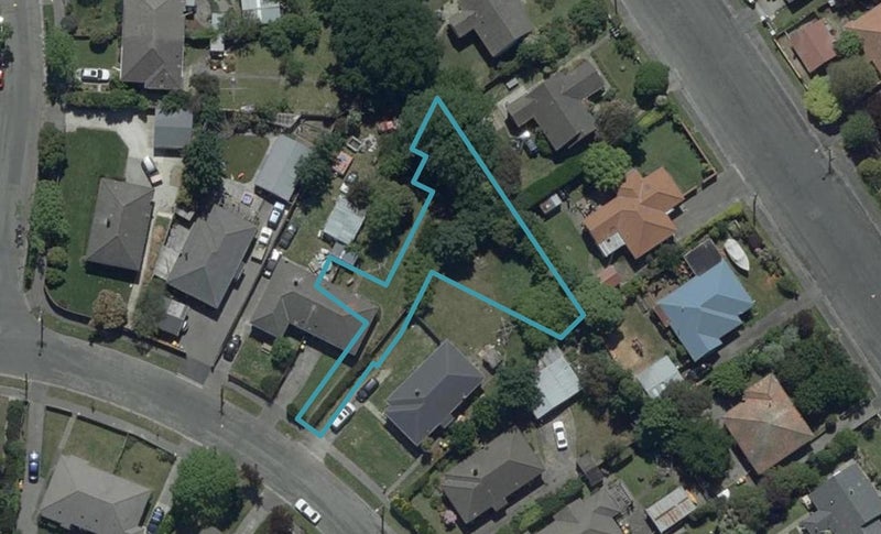 4/24 Pitcairn Crescent, Bryndwr, Christchurch - Carousel 1