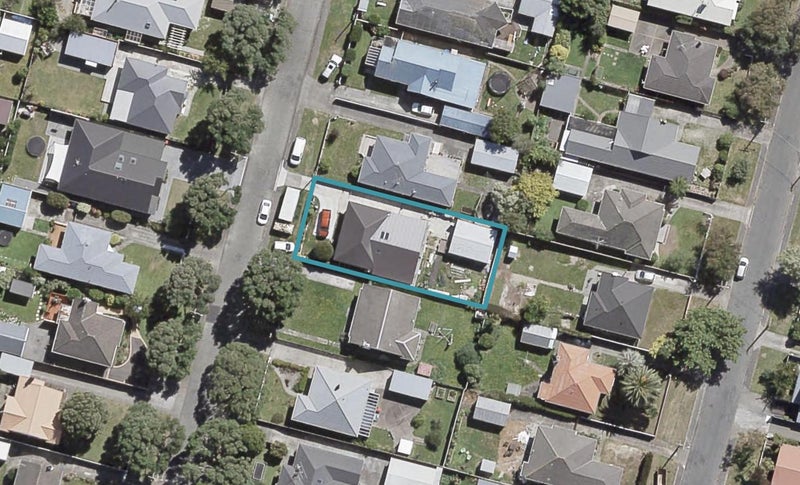 13 Hart Avenue, Boulcott, Lower Hutt - Carousel 1