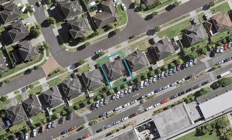 26 Sarteano Drive, Manurewa, Auckland - Carousel 1