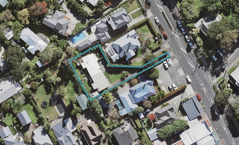 2/116 Hinemoa Street, Birkenhead, Auckland - Carousel 1