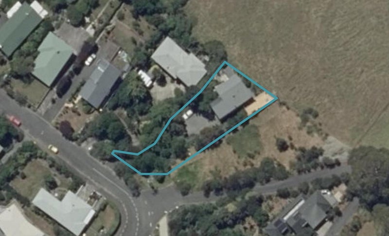 2 Allisdair Street, Marybank, Nelson - Carousel 1