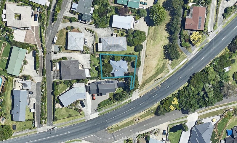 151 Grange Road, Otumoetai, Tauranga - Carousel 1
