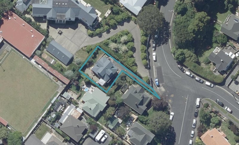 39 Passmore Crescent, Maori Hill, Dunedin - Carousel 1