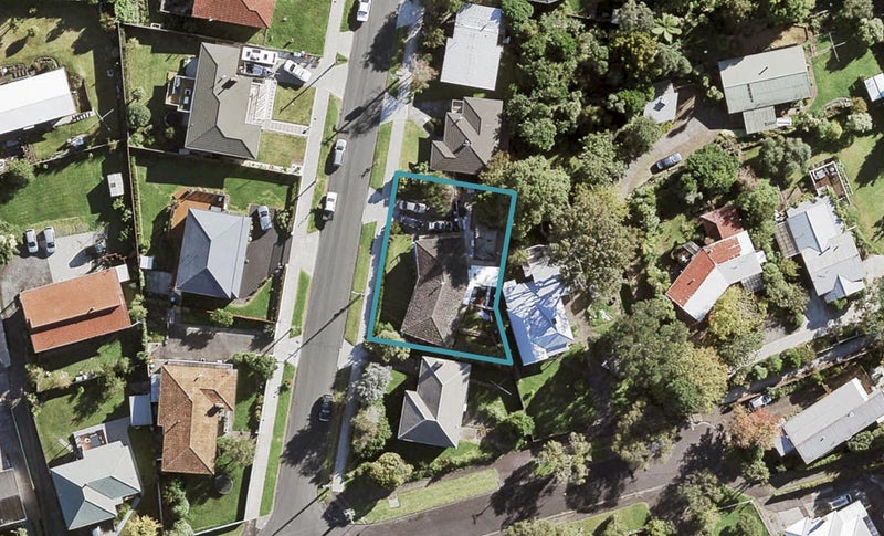 222 Methuen Road, New Windsor, Auckland - Carousel 1