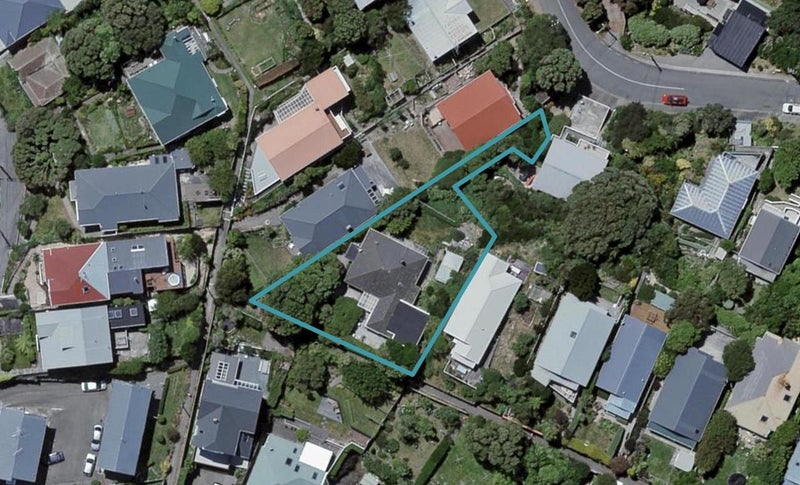 3 Waipapa Terrace, Hataitai, Wellington - Carousel 1