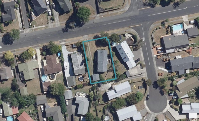 28 Cullimore Street, Pukete, Hamilton - Carousel 1