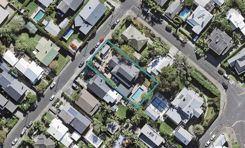 27 Livingstone Street, Westmere, Auckland - Carousel 1