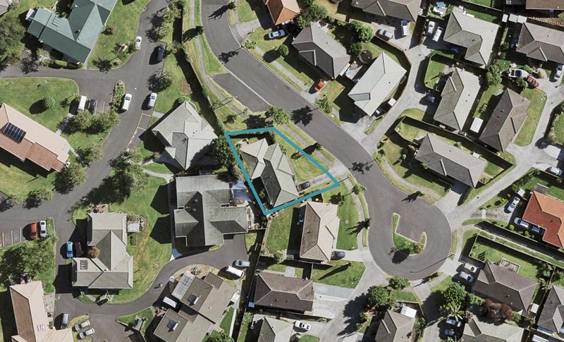 17 Rebecca Rise, Weymouth, Auckland - Carousel 1