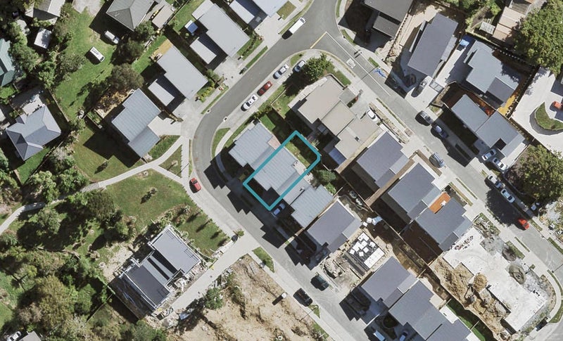32 Sunshine Boulevard, Sunnyvale, Auckland - Carousel 1