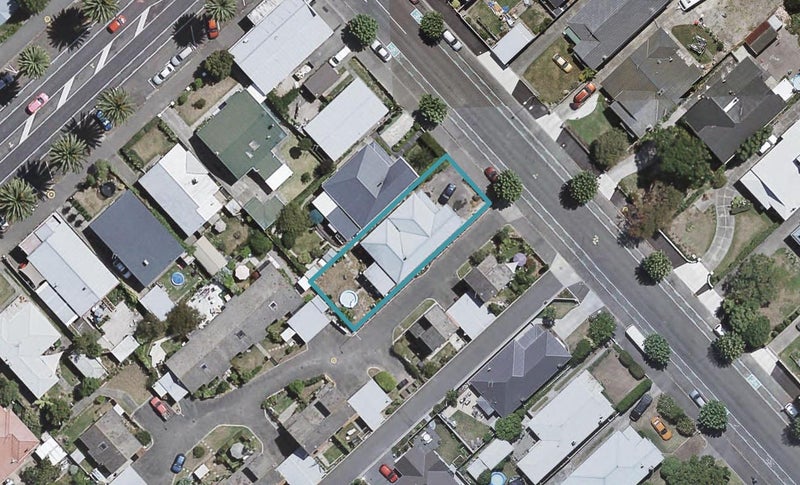 4 Nelson Crescent, Napier South, Napier - Carousel 1