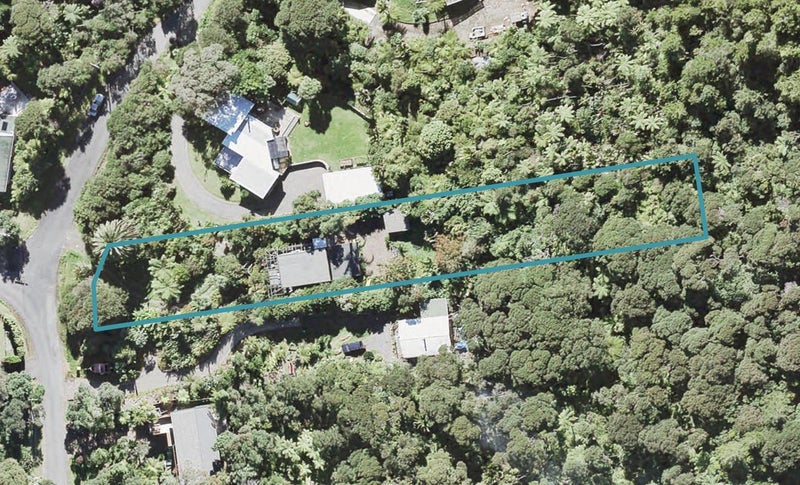 18 Ocean View Road, Huia, Auckland - Carousel 1