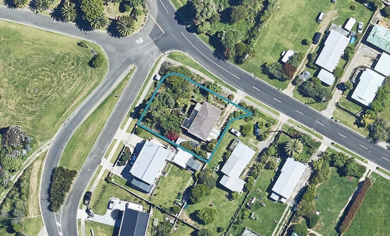 5 Whenuariri Place, Maketu, Te Puke - Carousel 1