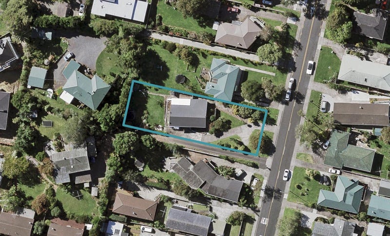 17 Udys Road, Pakuranga, Auckland - Carousel 1