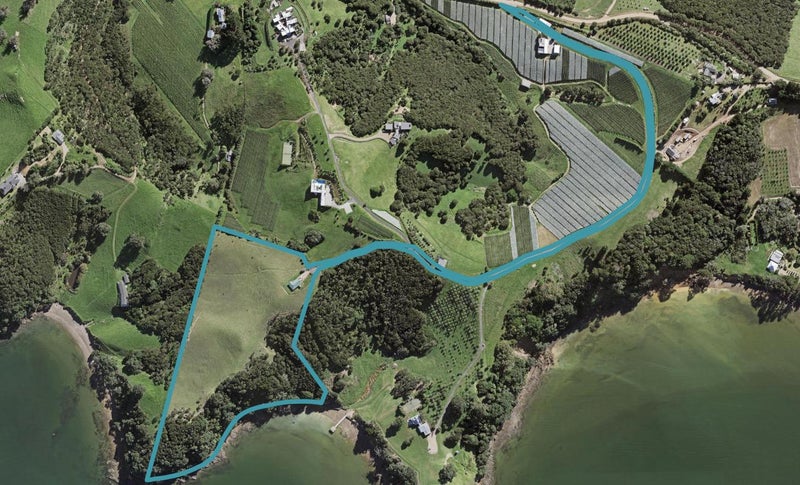 379H Gordons Road, Waiheke Island, Waiheke Island - Carousel 1