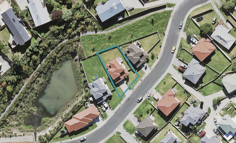 59 Claverdon Drive, Massey, Auckland - Carousel 1
