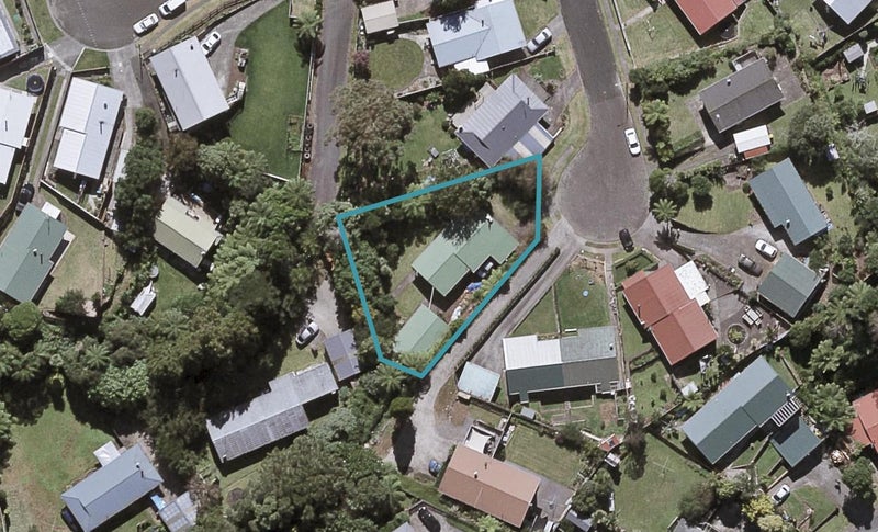 6 Ross Place, Blagdon, New Plymouth - Carousel 1