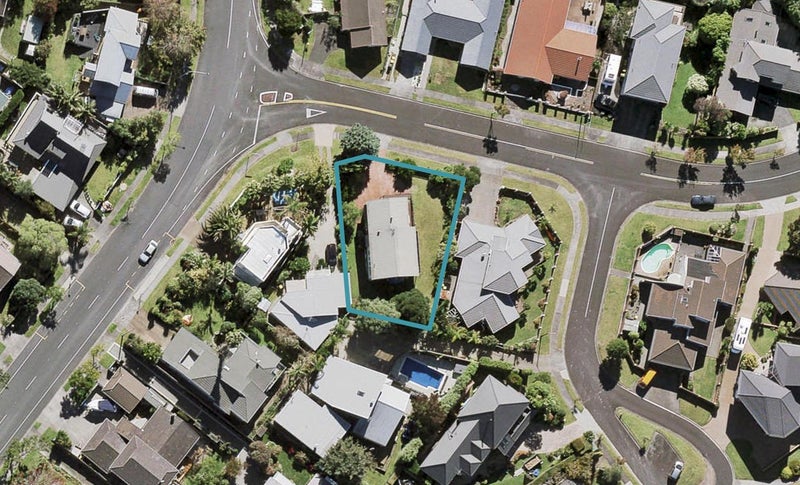 3 Renoir Street, West Harbour, Auckland - Carousel 1