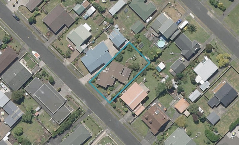 12 Stafford Street, Springvale, Whanganui - Carousel 1